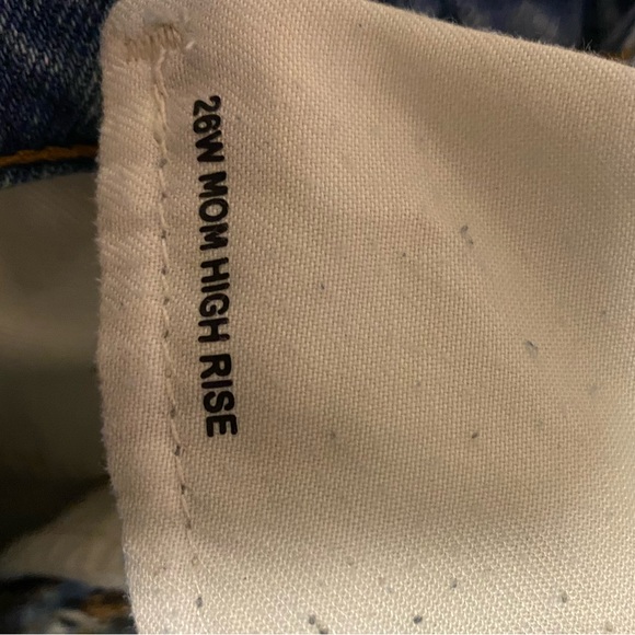 BDG high waisted blue denim mom short - Picture 4 of 4